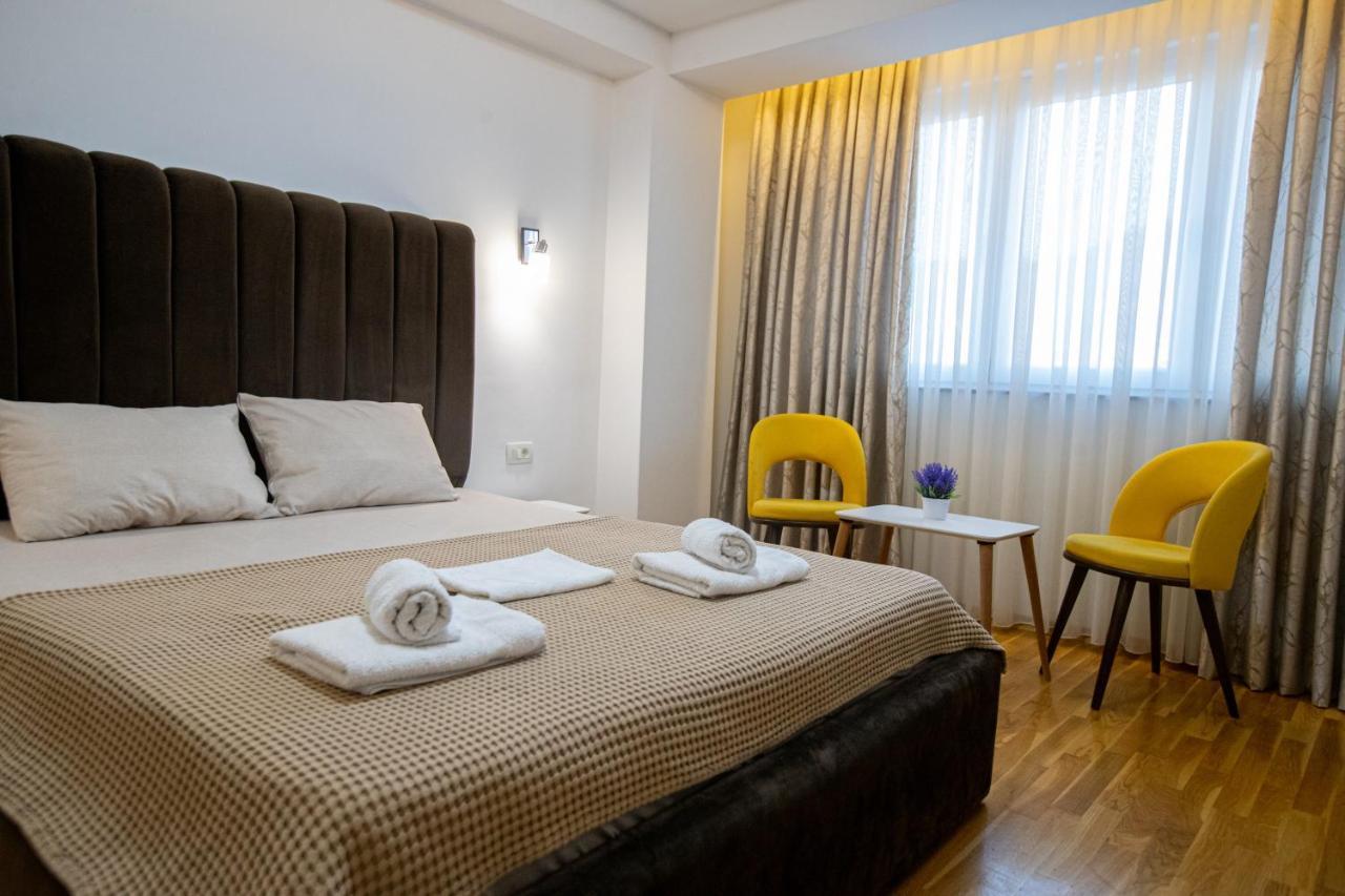 Queens Central Apartments Ohri Dış mekan fotoğraf